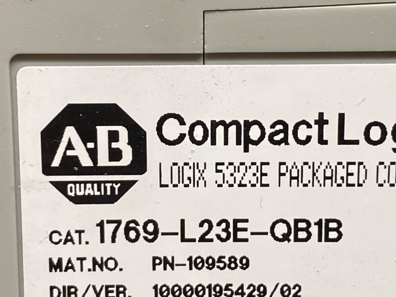 Allen Bradley L E Qb B Q Ser B Compactlogix E Controller