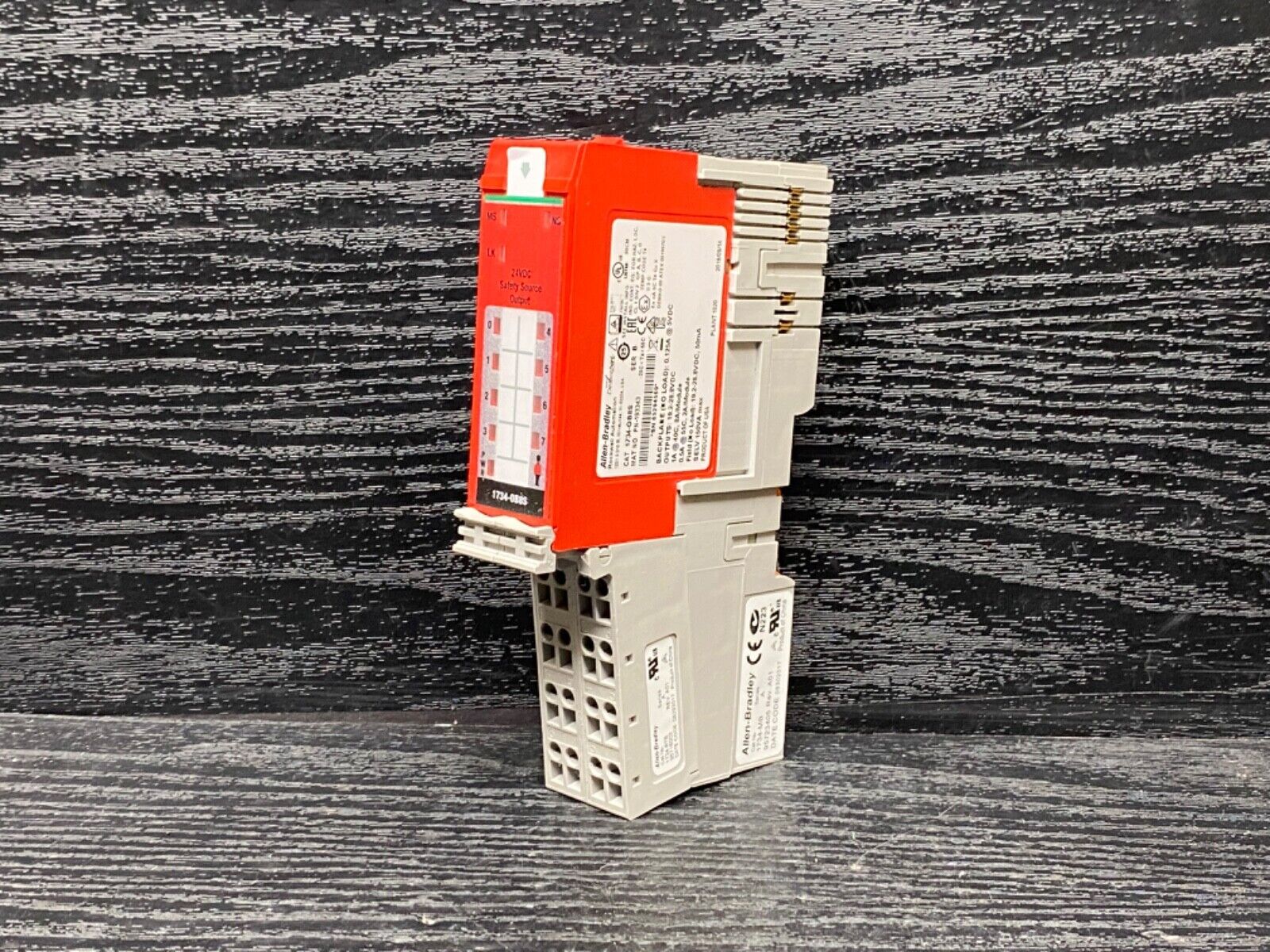 Allen Bradley 1734OB8S 17340B8S B RTB MB Point I/O Safety Output