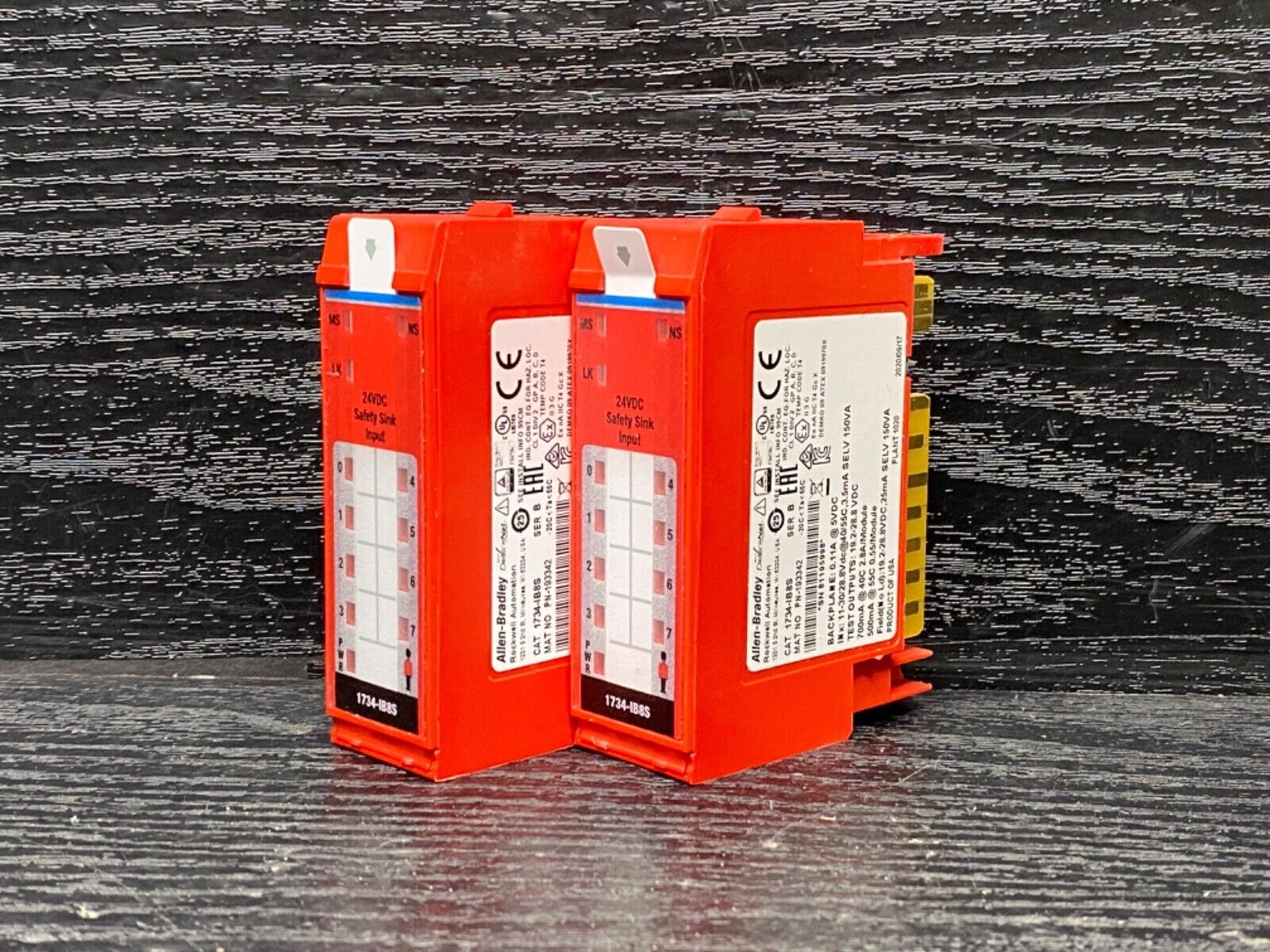2020 Allen Bradley 1734IB8S 1B8S IBBS Ser B POINT I/O Safety Input