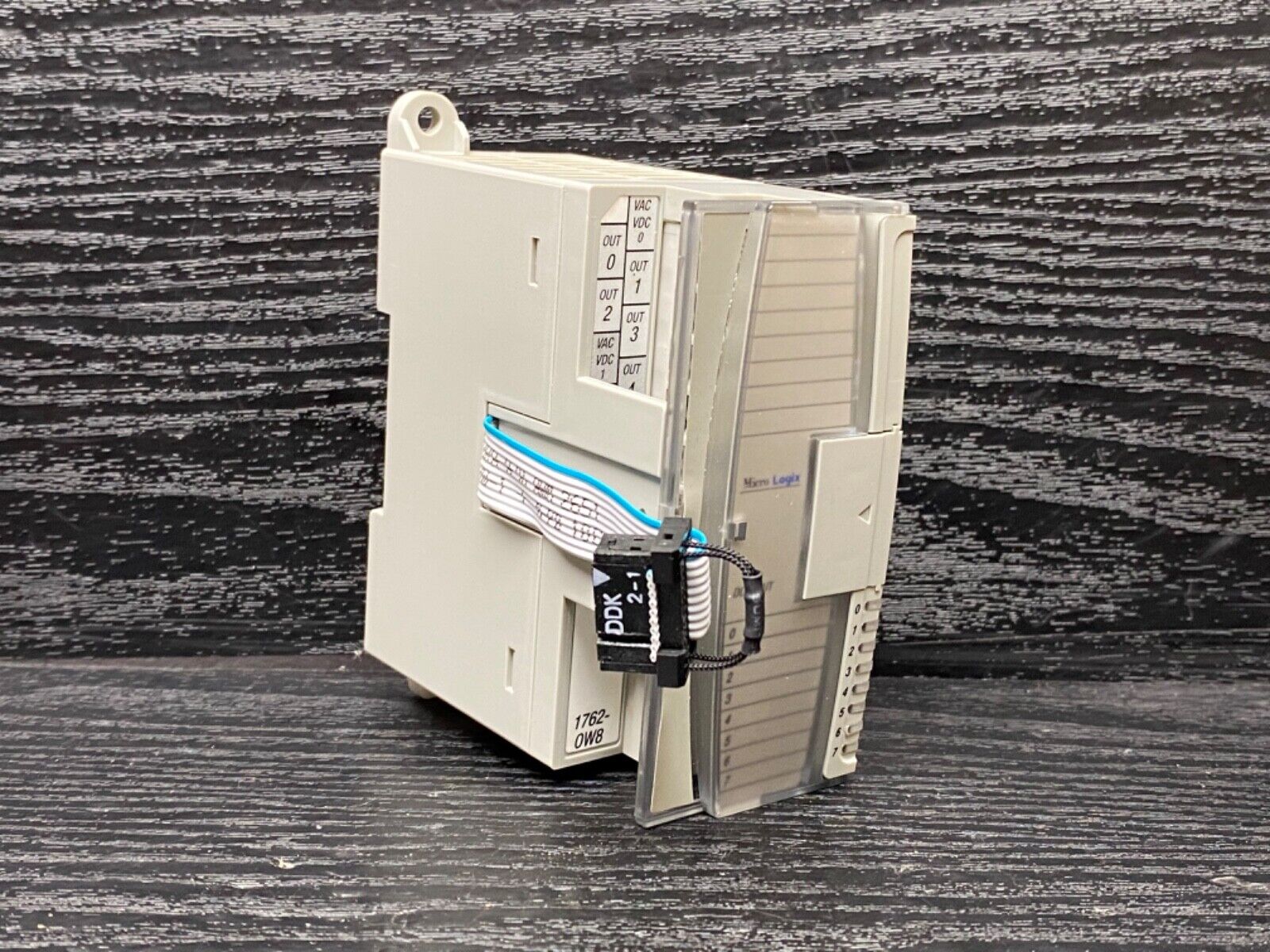 Allen Bradley 1762-OW8 1762-0W8 Ser A Rev D MicroLogix 1200 Output ...